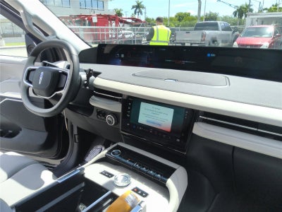 2026 Lincoln Navigator Reserve L