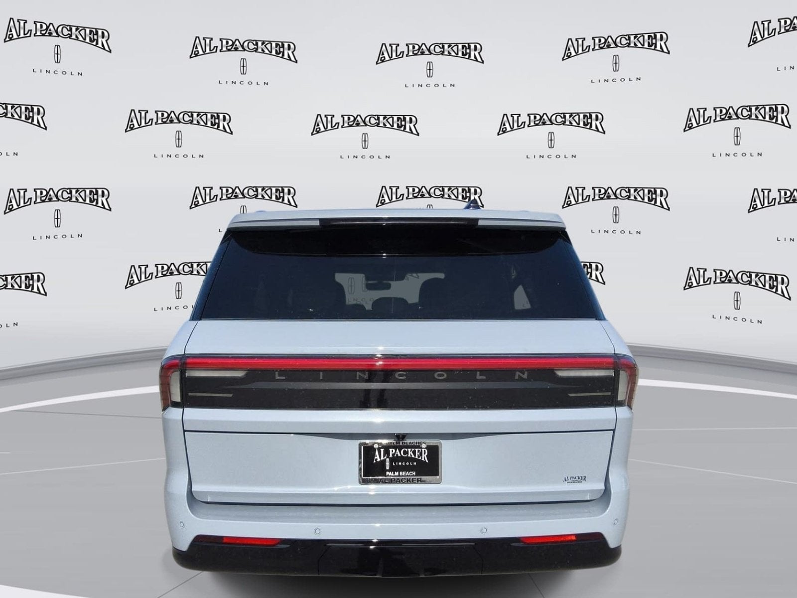 2027 Lincoln Navigator Reserve L