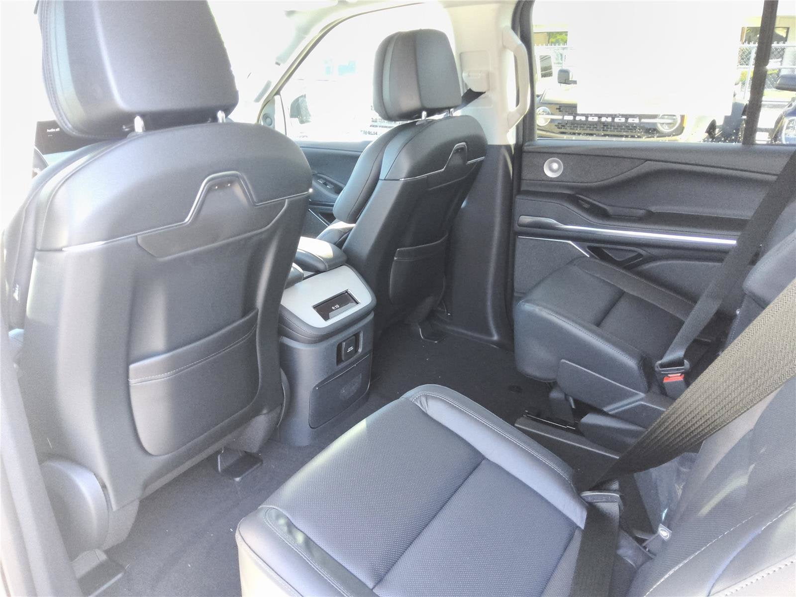 2027 Lincoln Navigator Reserve L