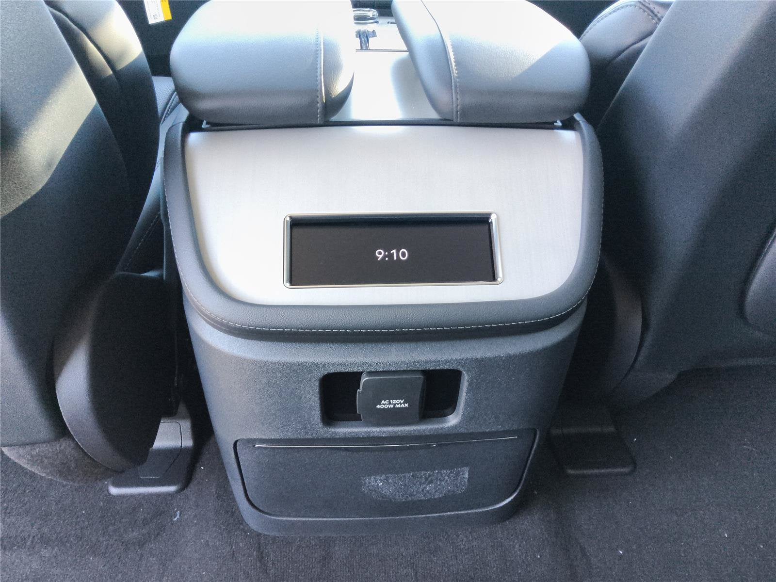 2027 Lincoln Navigator Reserve L