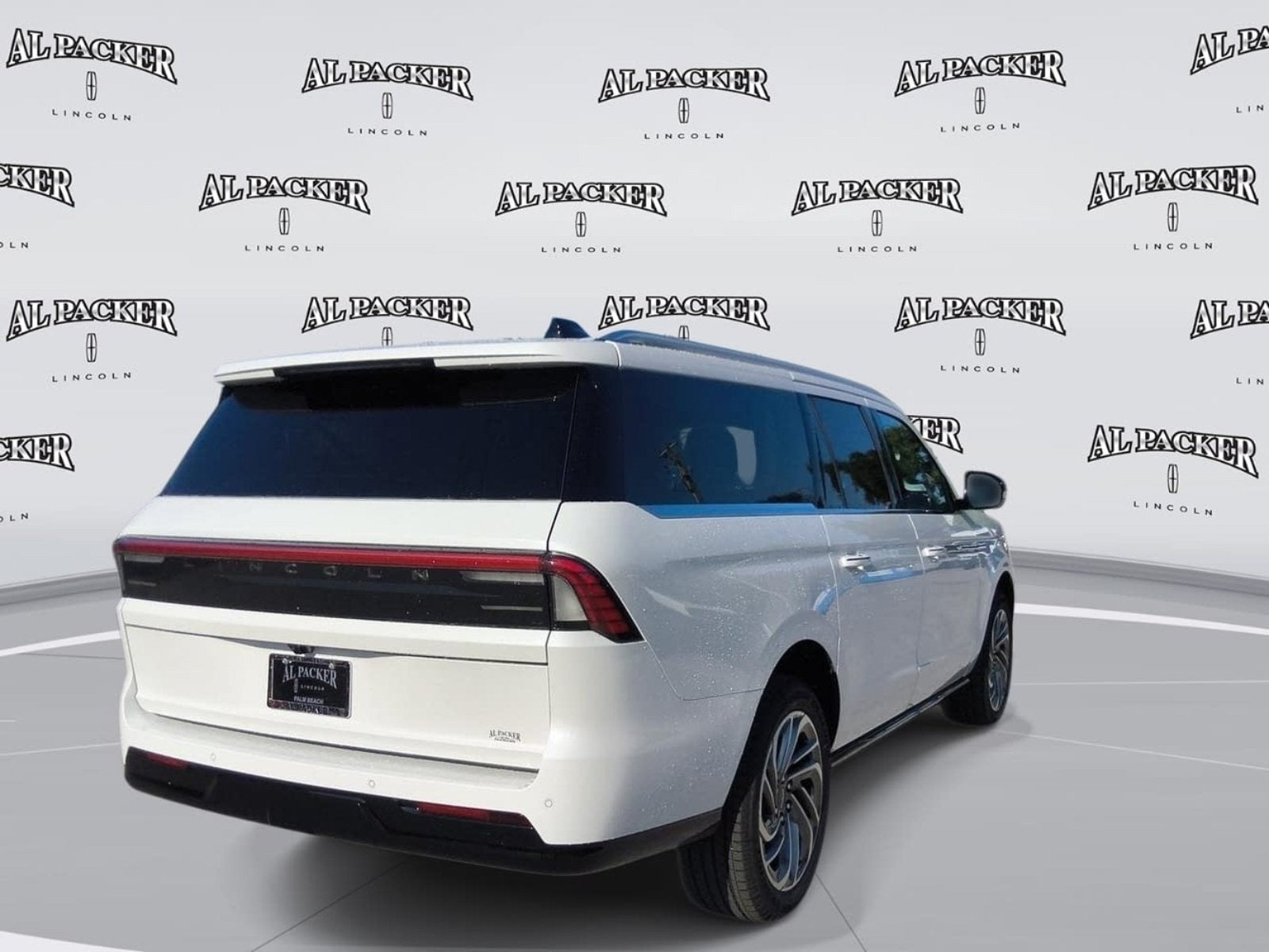 2027 Lincoln Navigator Reserve L
