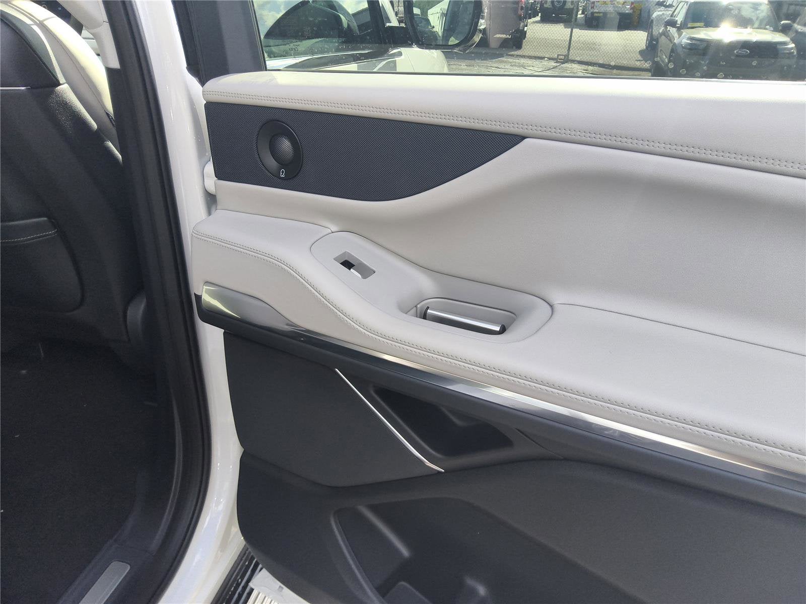2026 Lincoln Navigator Premiere L