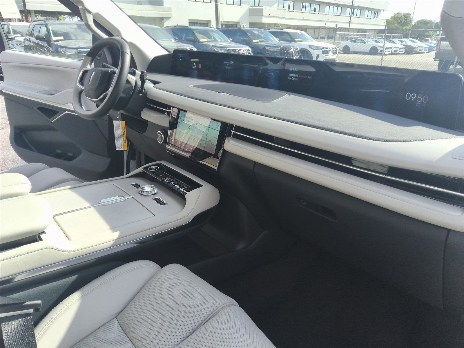 2026 Lincoln Navigator Premiere L
