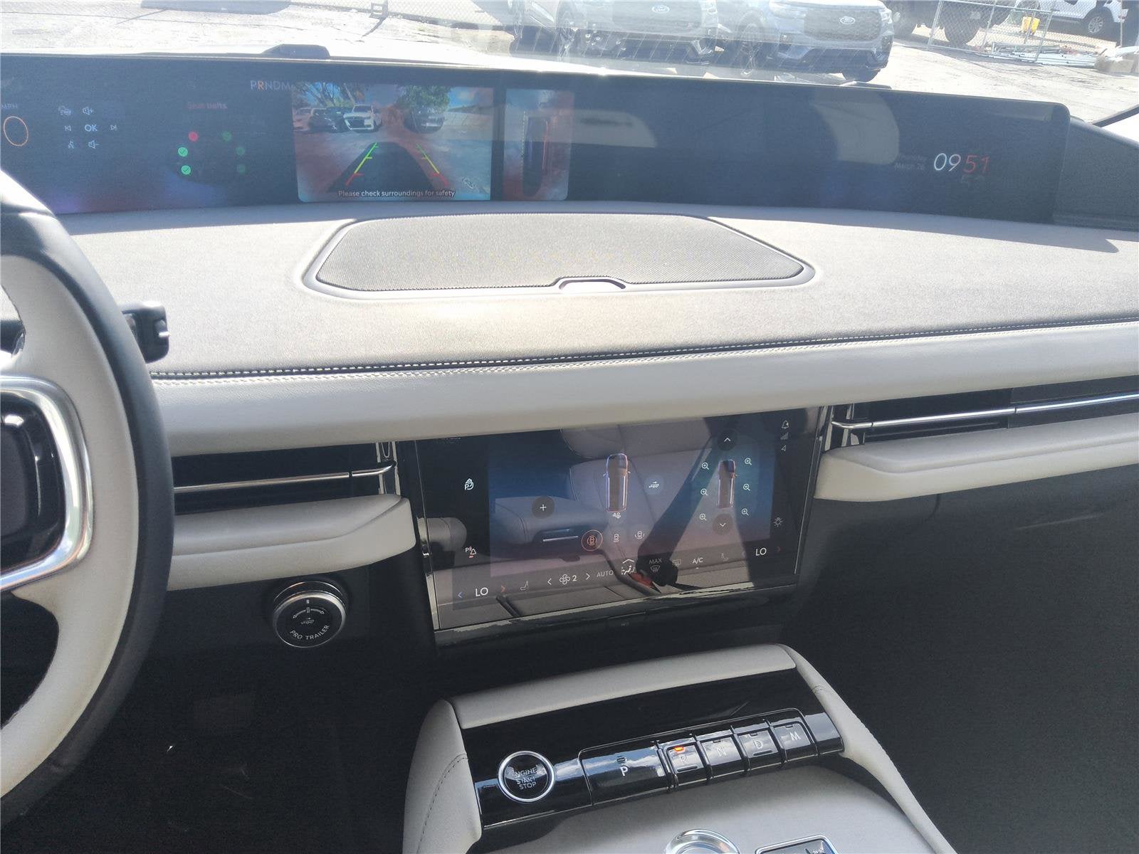 2026 Lincoln Navigator Premiere L