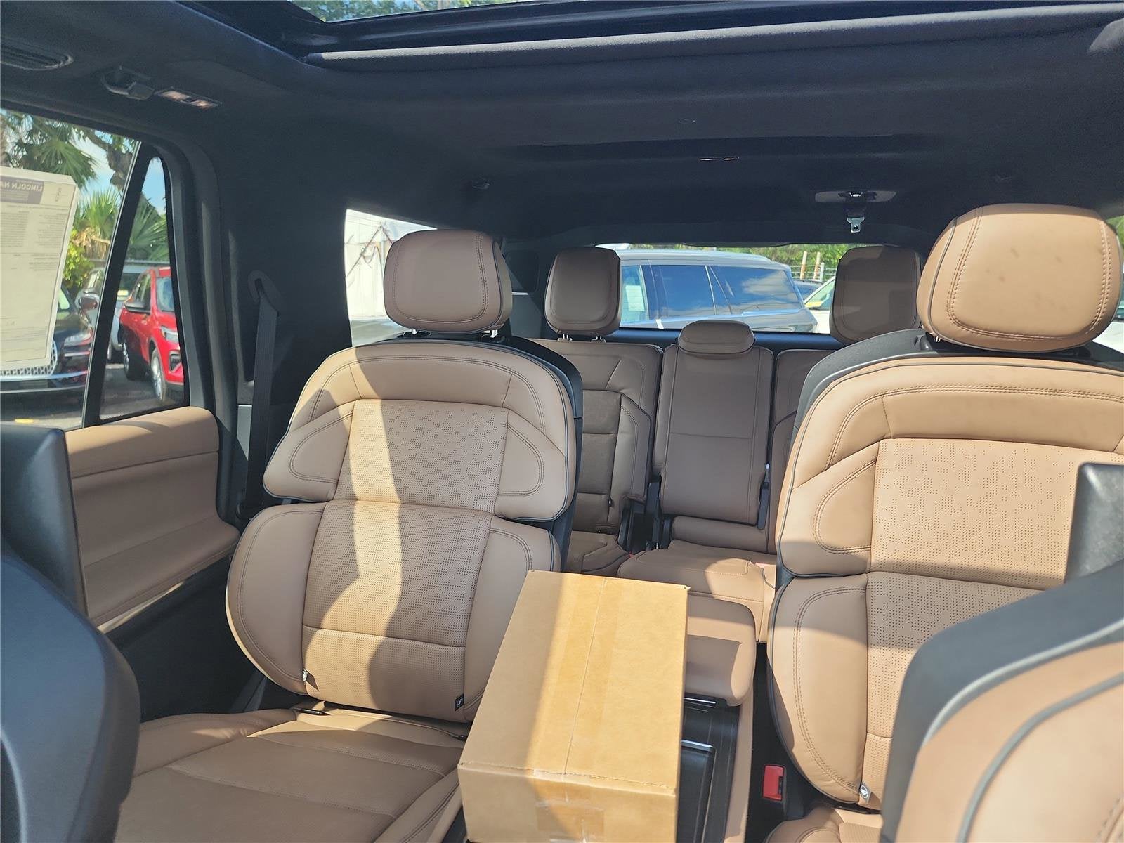 2025 Lincoln Navigator Lincoln Black Label-L