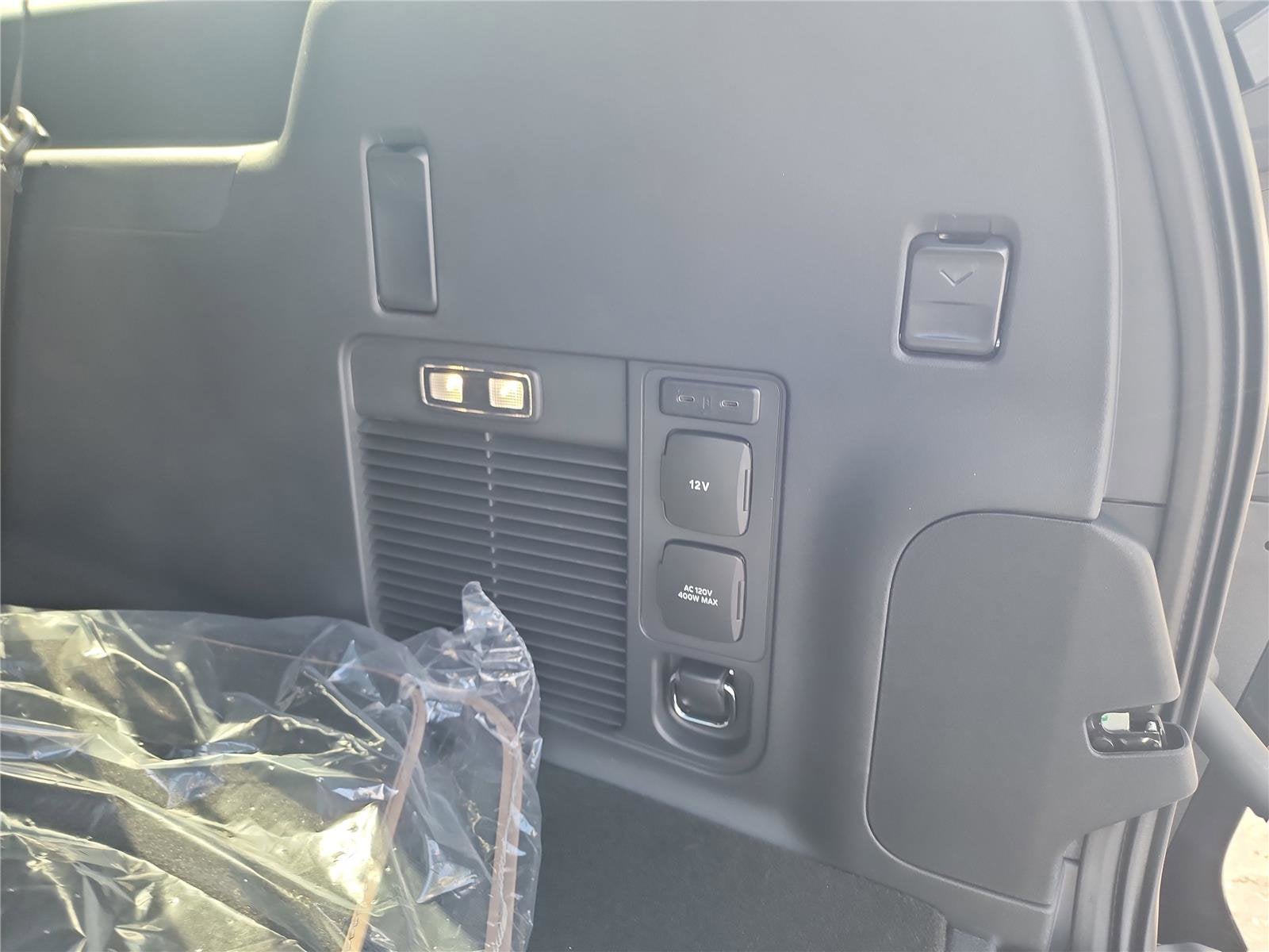 2025 Lincoln Navigator Lincoln Black Label-L