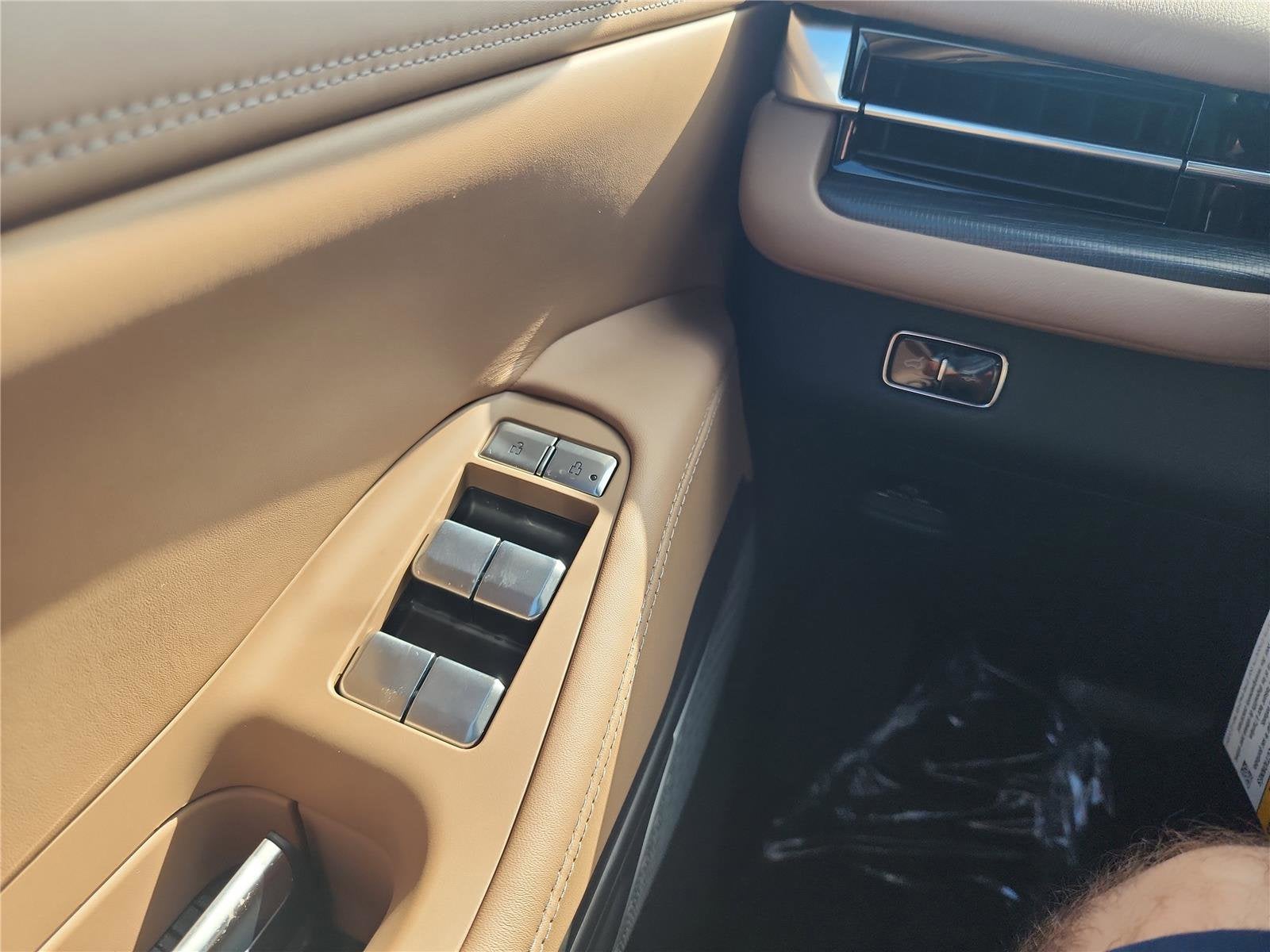 2025 Lincoln Navigator Lincoln Black Label-L