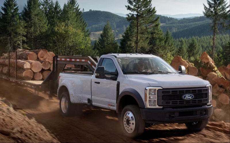 2027fordsuperdutyf-450-exterior-02