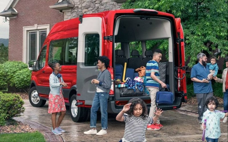 2027fordtransit-exterior-03